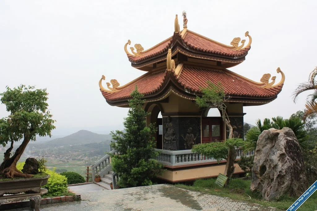 20150127113937-7-thien-vien-lon-nhat-viet-nam-traveltimes-7.webp